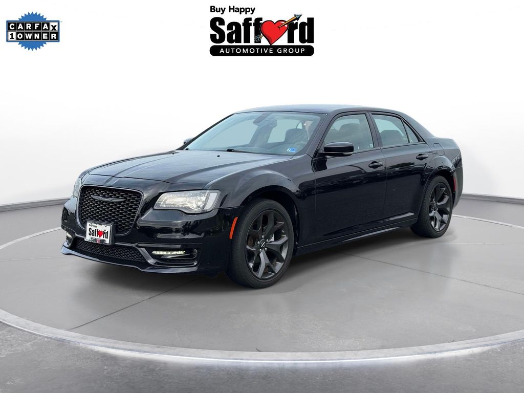 2022 Chrysler 300 Touring