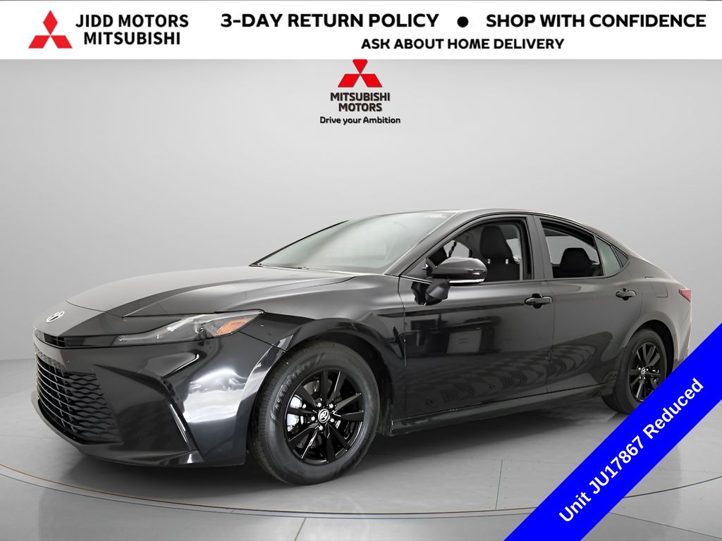 2025 Toyota Camry LE FWD
