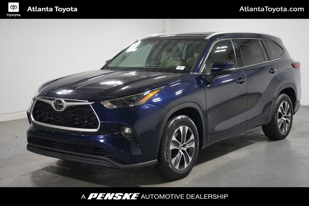 2022 Toyota Highlander XLE -
                Duluth, GA