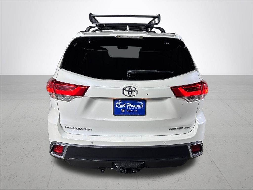 2019 Toyota Highlander Limited Platinum