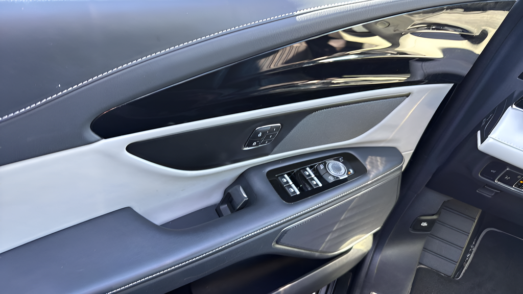 Used Car 2024 Lincoln Nautilus  Reserve For Sale Under $50,000 In Austin, Texas