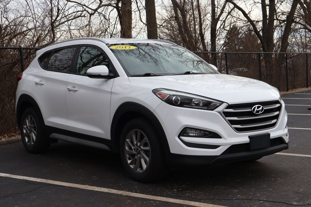 Thumbnail: 2017 Hyundai Tucson - 10