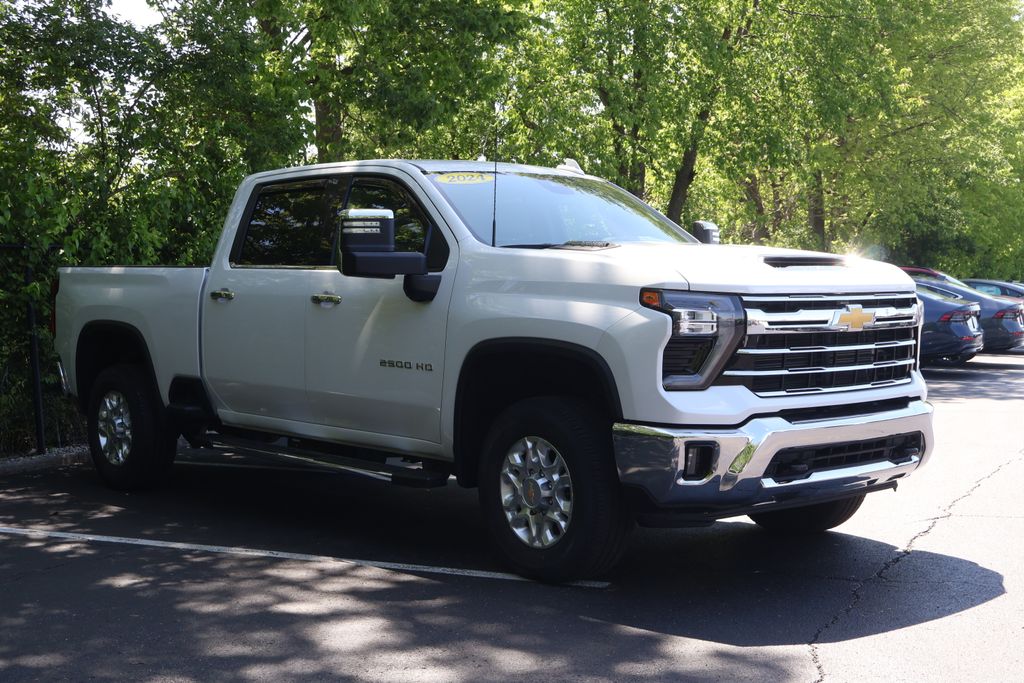 Thumbnail: 2024 Chevrolet Silverado 2500 - 13