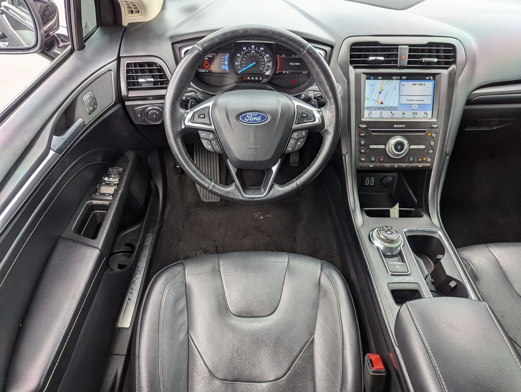 2019 Ford Fusion Titanium 24