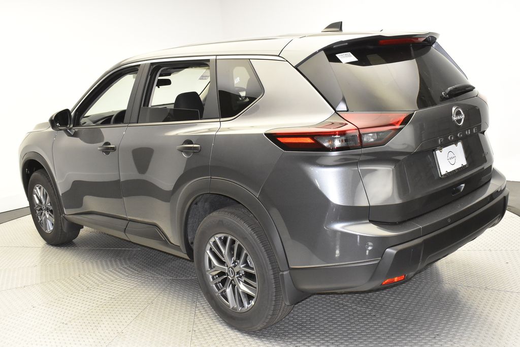 Thumbnail: 2026 Nissan Rogue - 7
