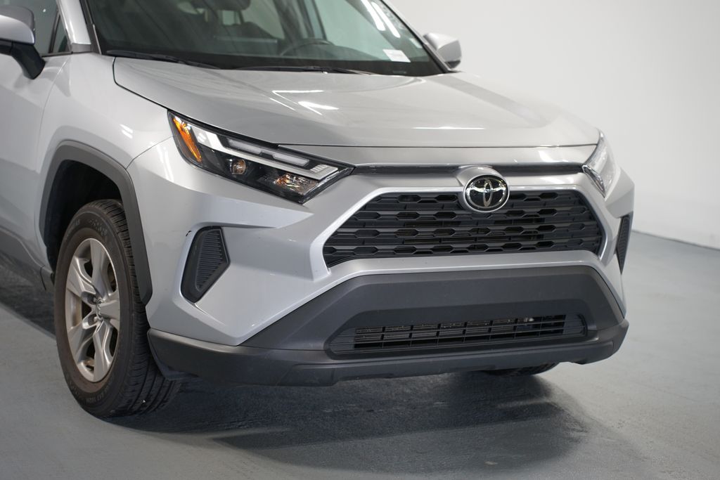 Thumbnail: 2024 Toyota RAV4 - 4