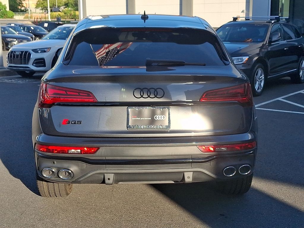 Thumbnail: 2023 Audi SQ5 - 5