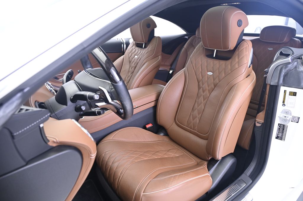Thumbnail: 2016 Mercedes-Benz S-Class - 26