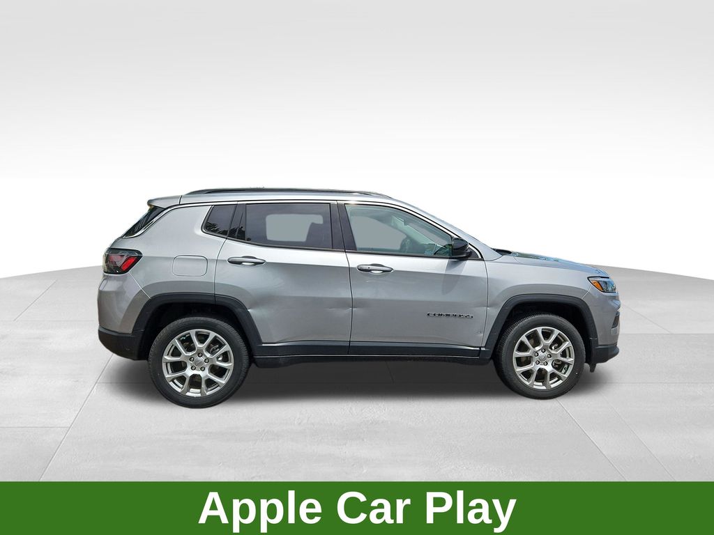 2022 Jeep Compass Latitude Lux Silver at Lugoff Nissan