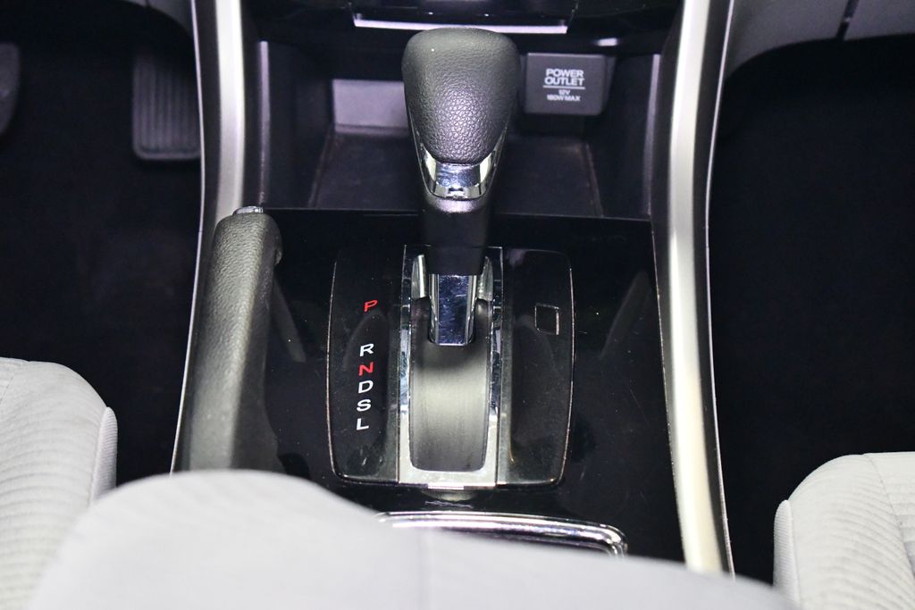 Thumbnail: 2016 Honda Accord - 19