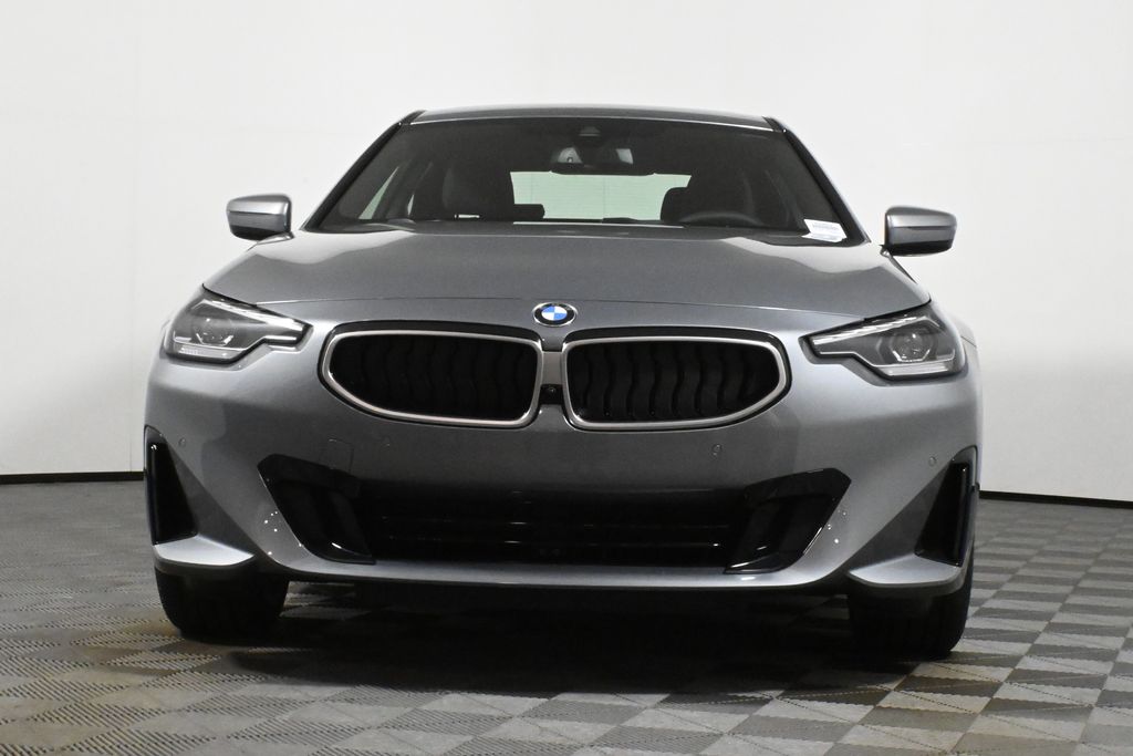 Thumbnail: 2025 BMW 2 Series - 10