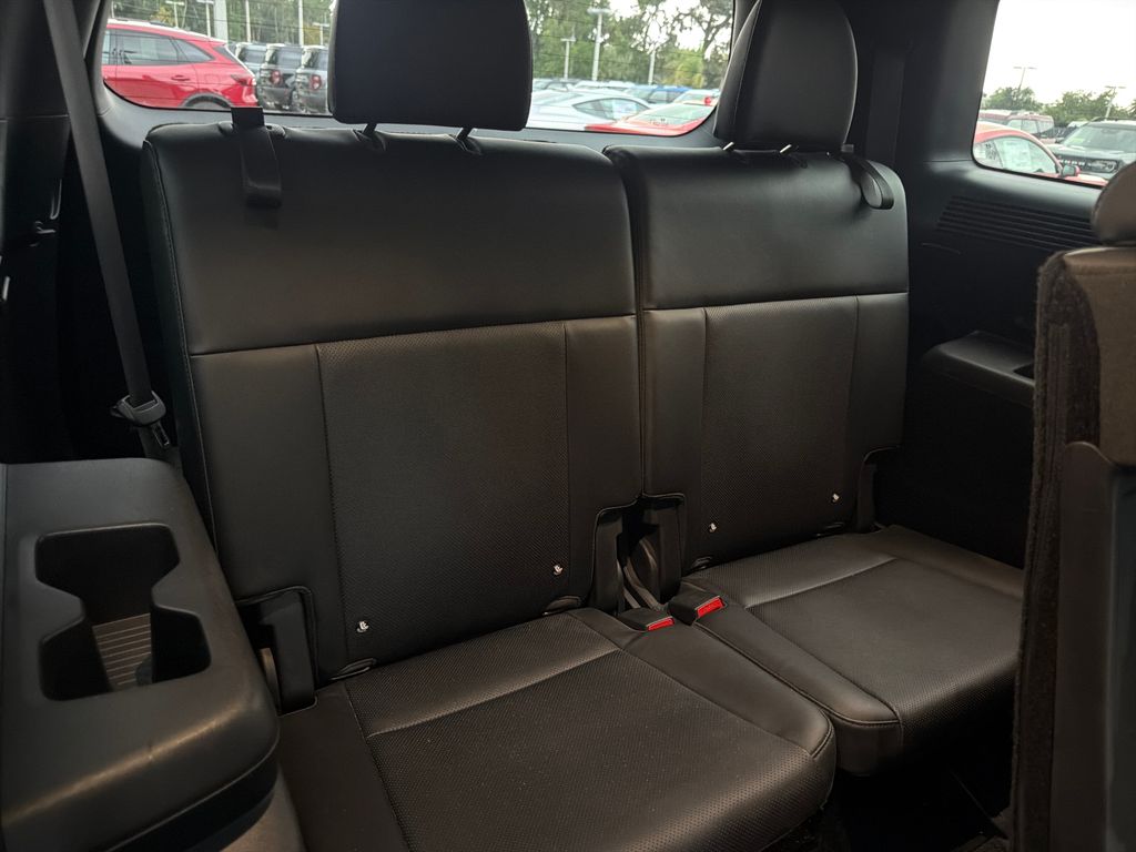 Certified Used 2024 White Hyundai SEL image 29