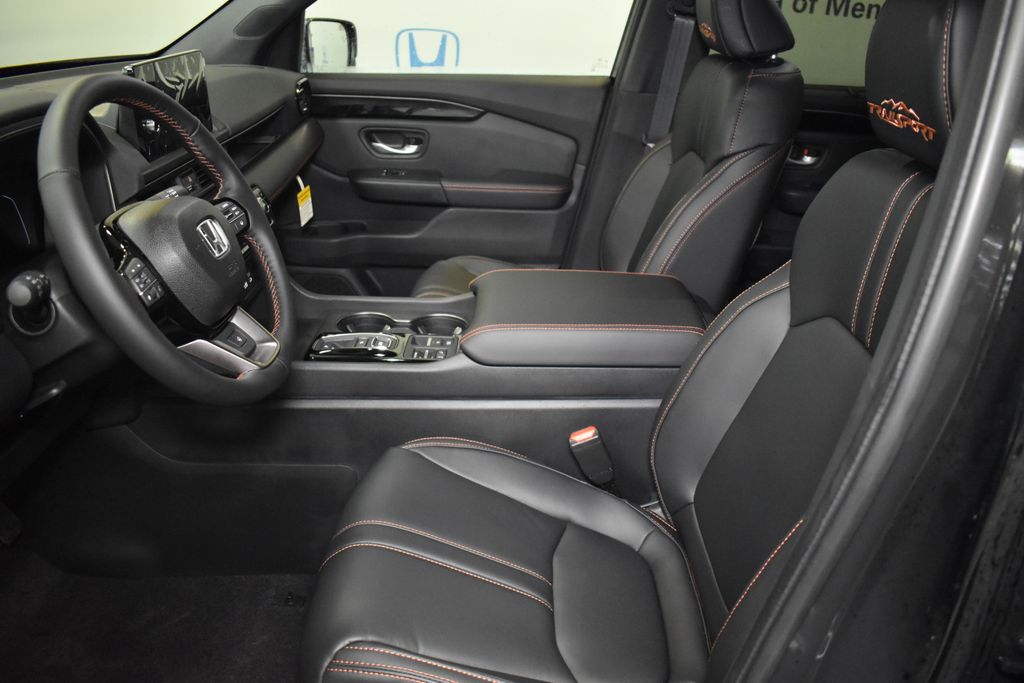 Thumbnail: 2025 Honda Pilot - 20