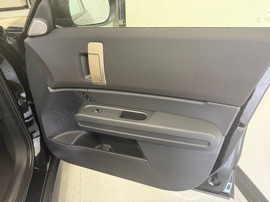 Thumbnail: 2025 MINI Cooper Countryman - 27