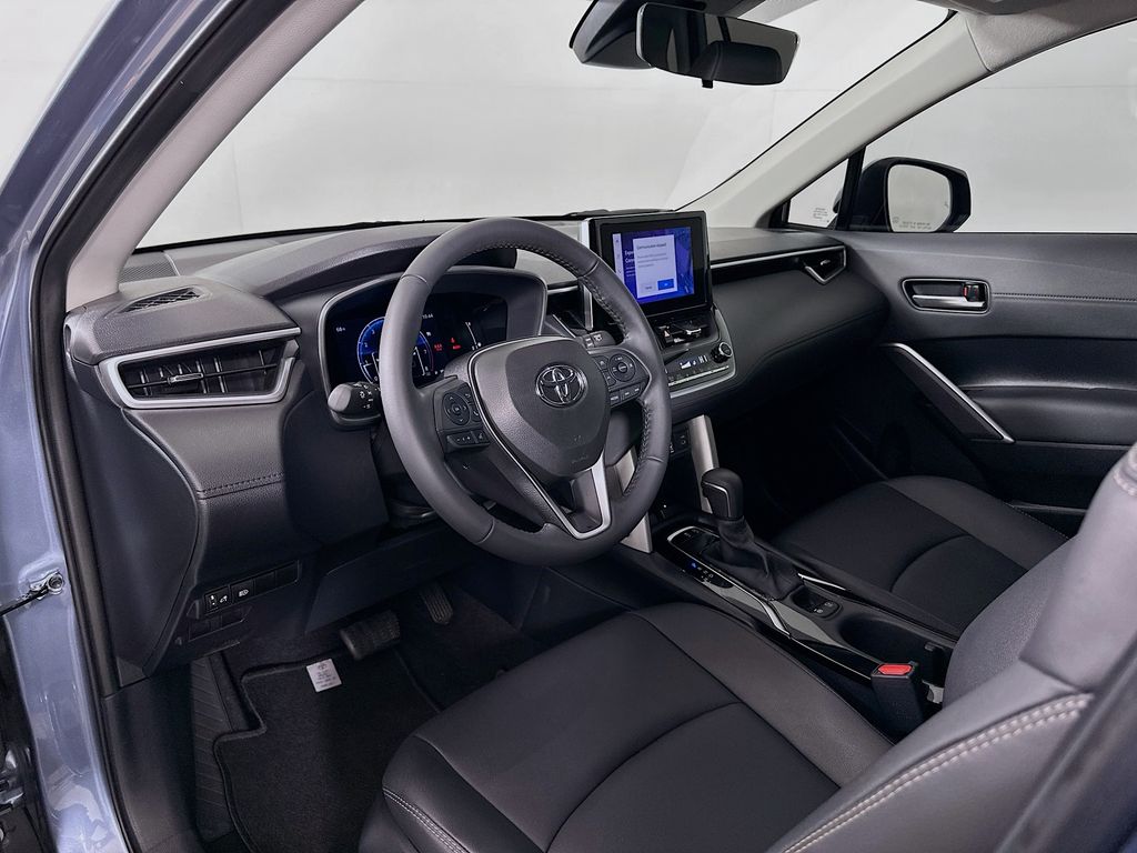 Thumbnail: 2024 Toyota Corolla Cross - 9