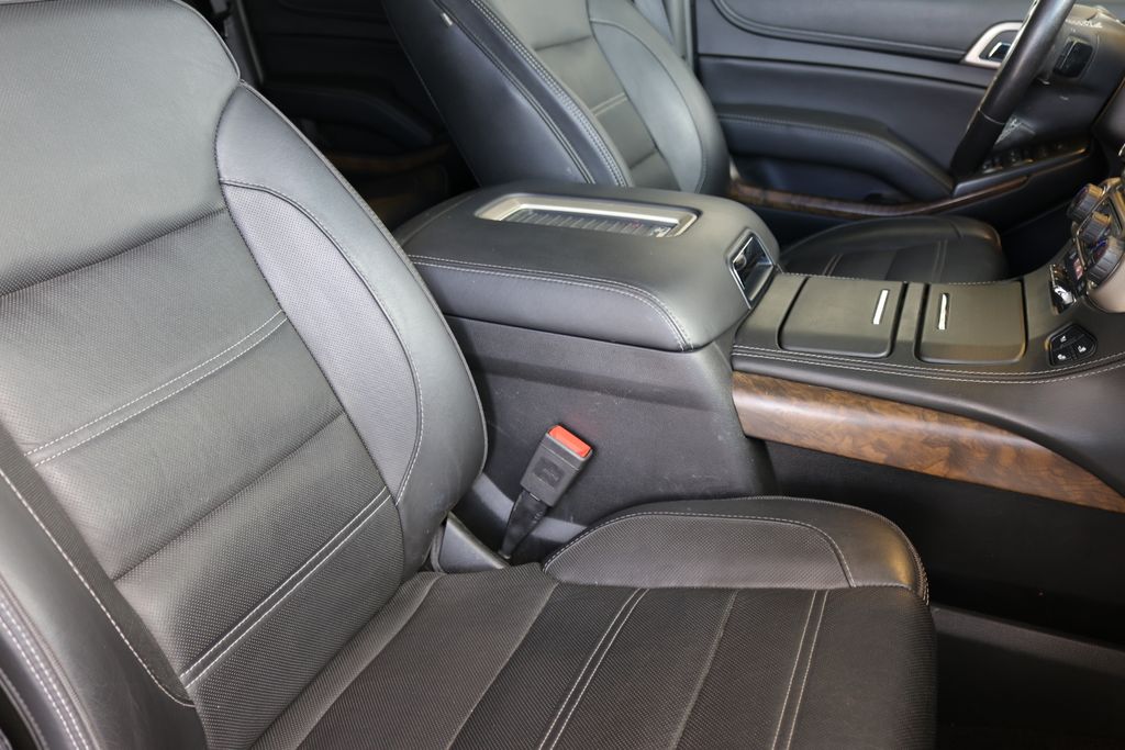 2018 GMC Yukon Denali photo