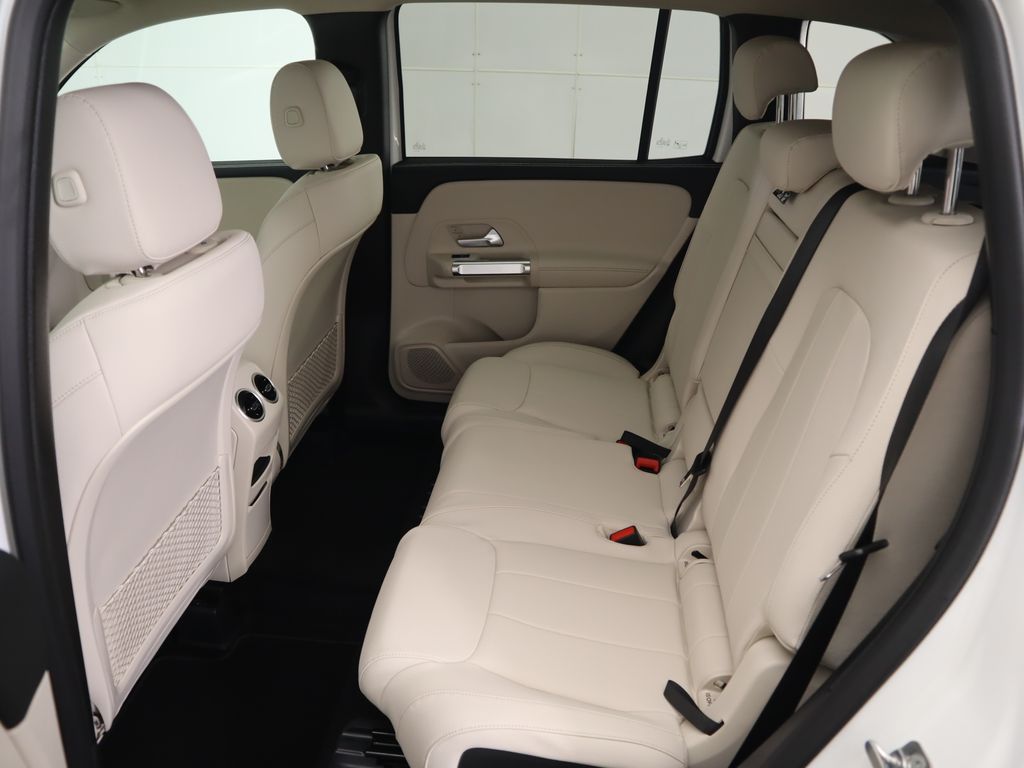 Thumbnail: 2026 Mercedes-Benz GLB - 22