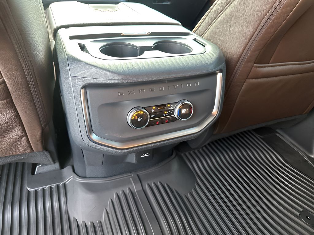 Used Car 2025 Ford Expedition Max  King Ranch For Sale Under $90,000 In Austin, Texas