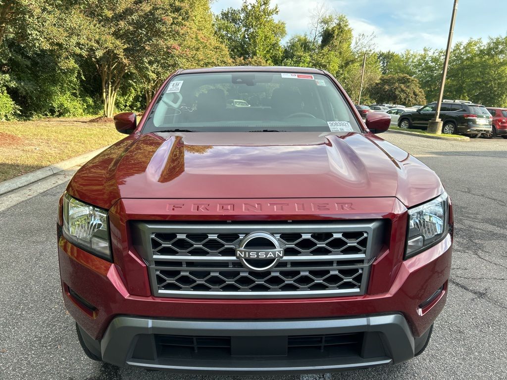 2022 Nissan Frontier SV 15