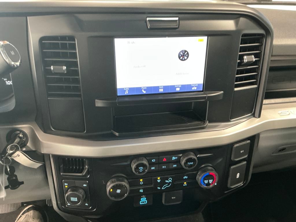 2025 Ford F-350SD  photo