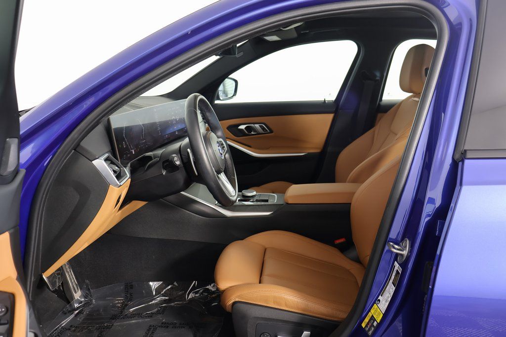 Thumbnail: 2023 BMW 3 Series - 10
