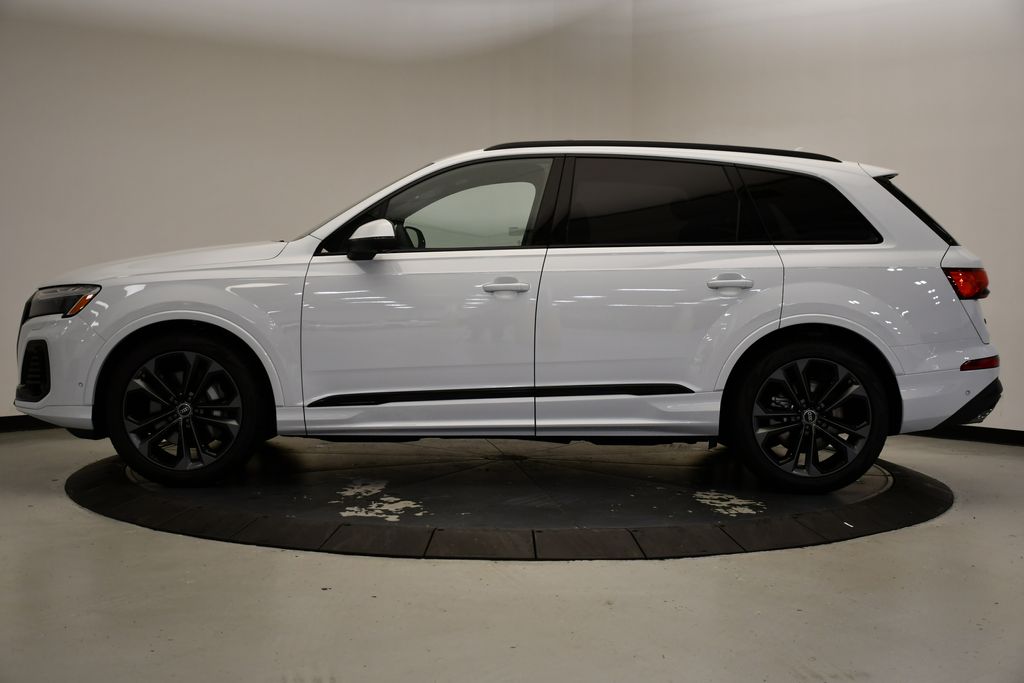 Thumbnail: 2026 Audi Q7 - 2