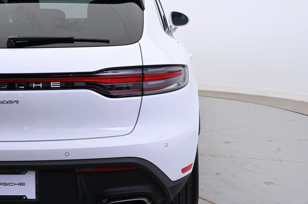 Thumbnail: 2024 Porsche Macan - 14