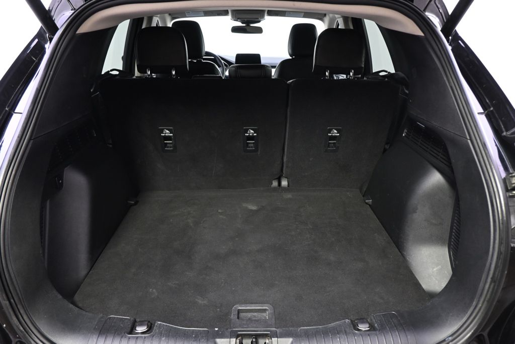 Used 2020 Black Ford SEL image 18