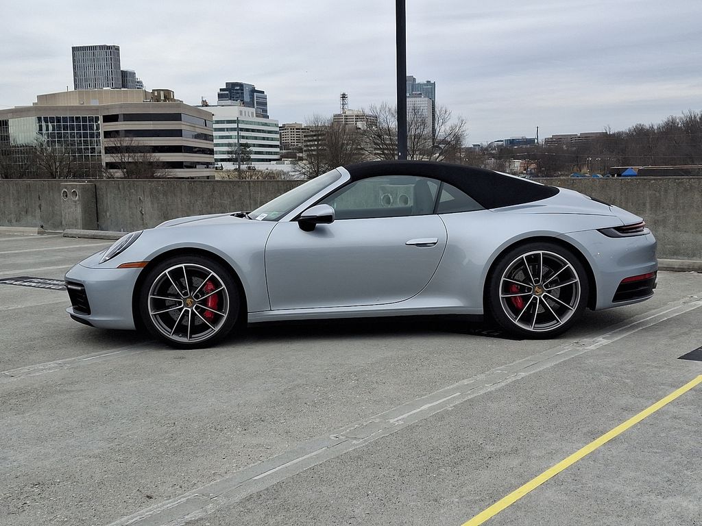 2020 Porsche 911 Carrera S 2