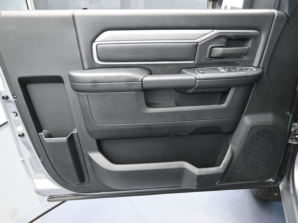 Used 2024 Billet Silver Metallic Clearcoat Ram Tradesman image 12
