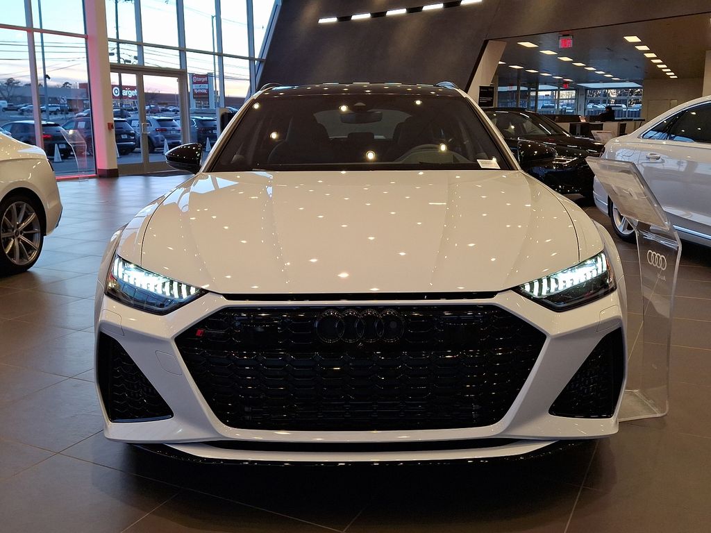 2025 Audi RS 6 4.2 2