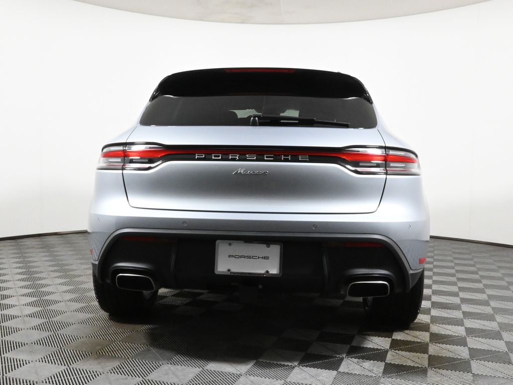 Thumbnail: 2025 Porsche Macan - 6