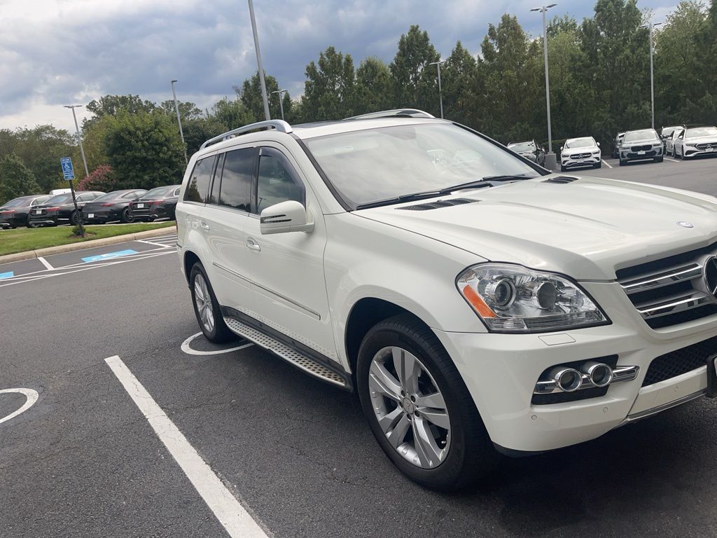 Thumbnail: 2011 Mercedes-Benz GL-Class - 2