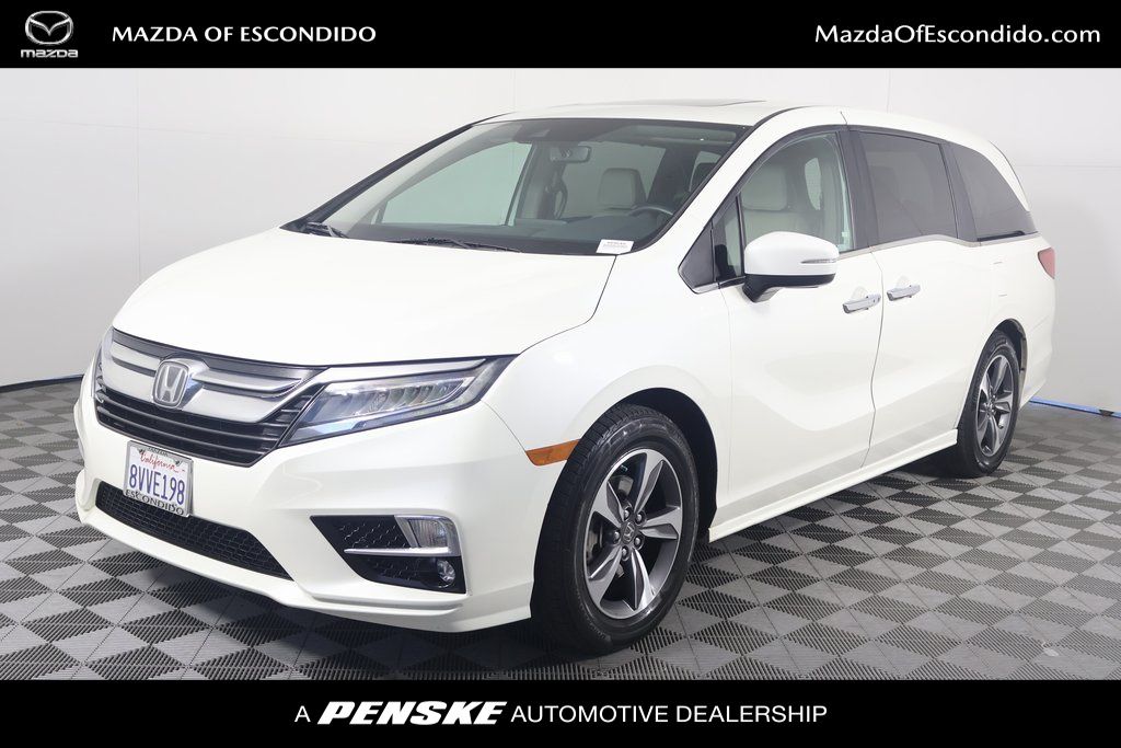 2019 Honda Odyssey Touring -
                Escondido, CA