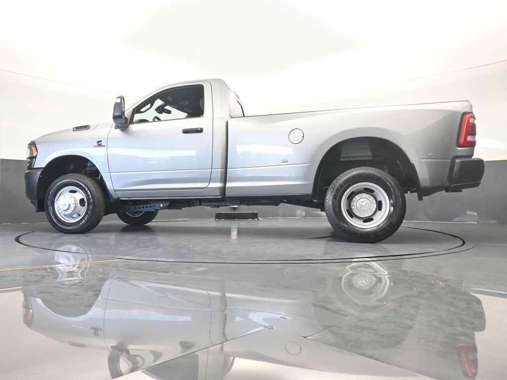 Used 2024 Billet Silver Metallic Clearcoat Ram Tradesman image 53