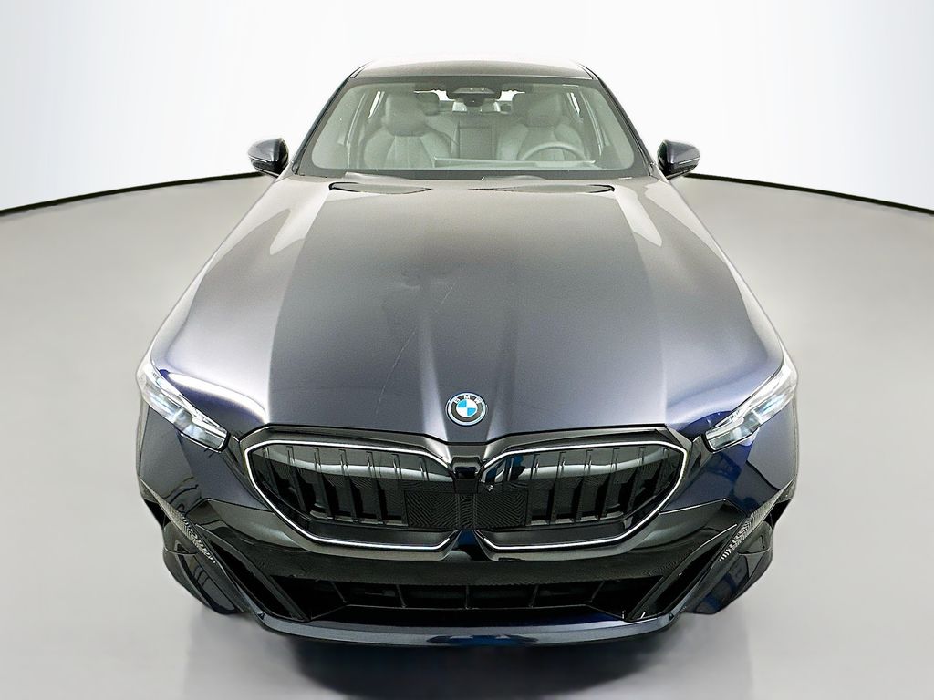Thumbnail: 2026 BMW 5 Series - 2