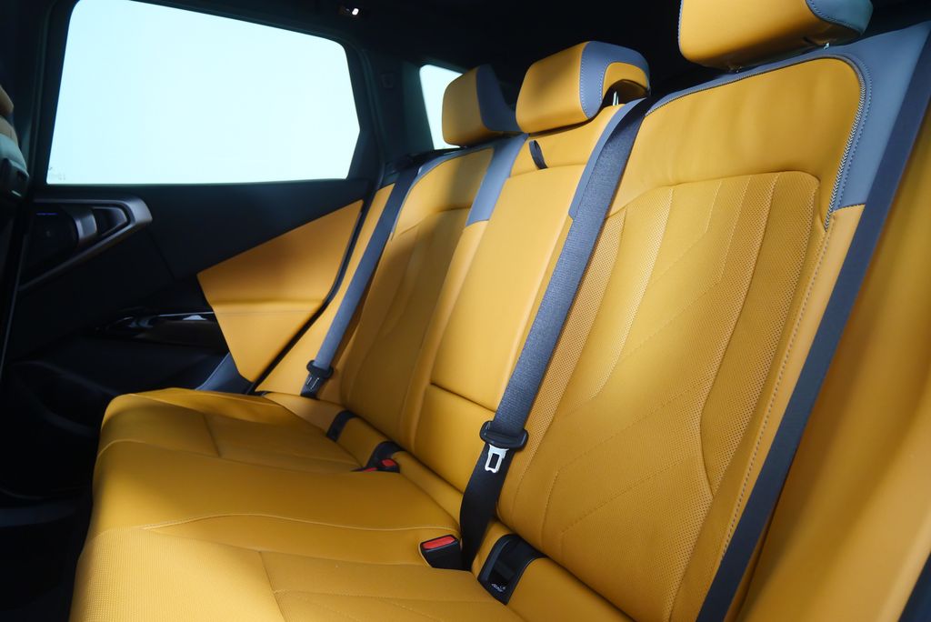 Thumbnail: 2026 BMW X3 - 16