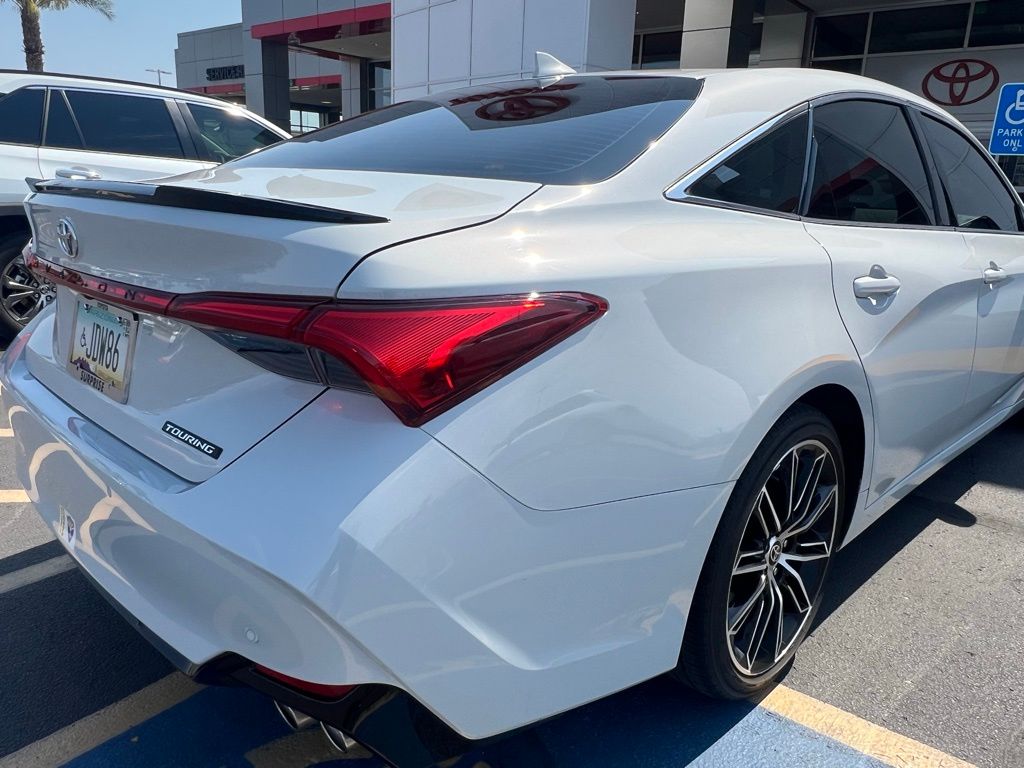 Thumbnail: 2022 Toyota Avalon - 18