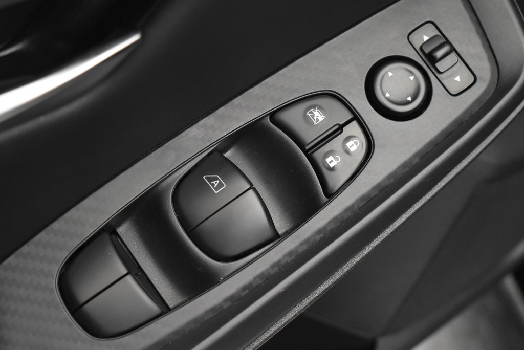 2023 Nissan Sentra S 11