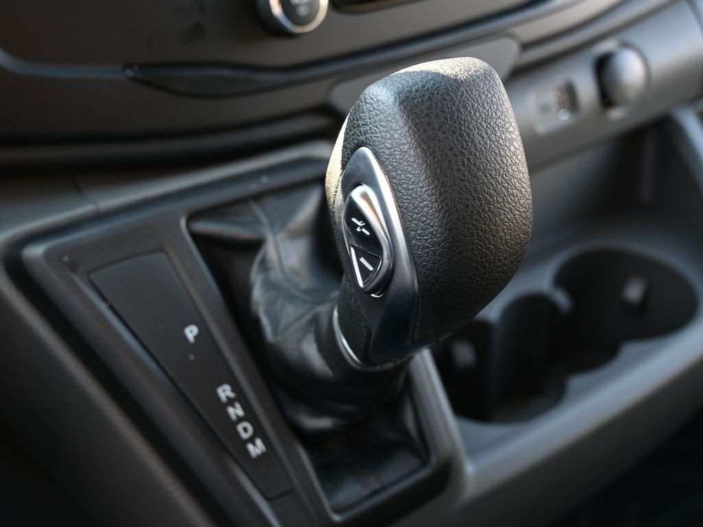 2024 Ford Transit 250