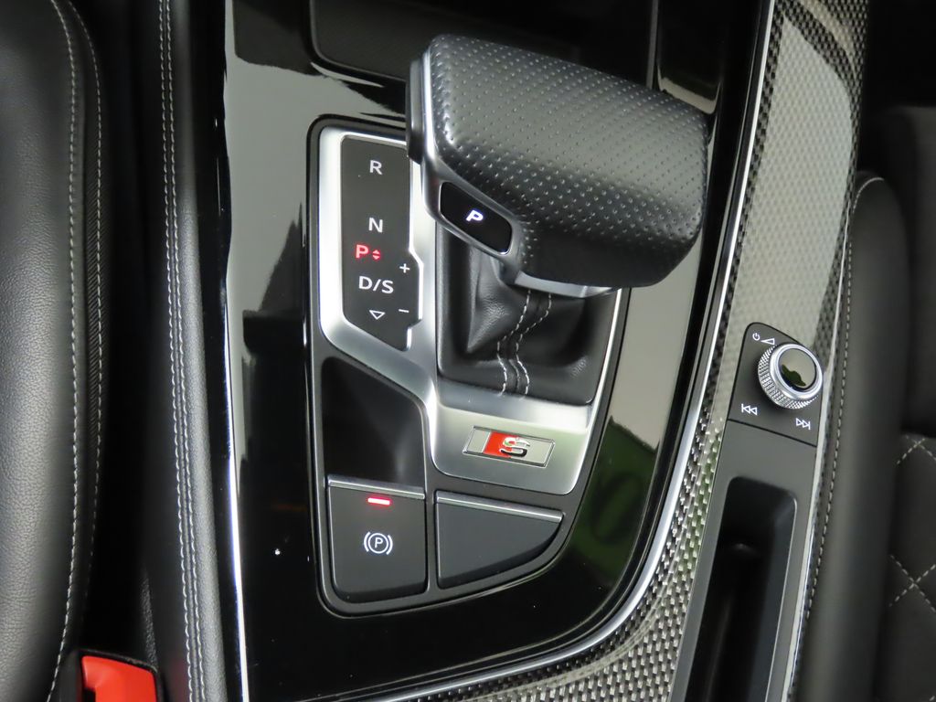 Thumbnail: 2023 Audi S5 - 22