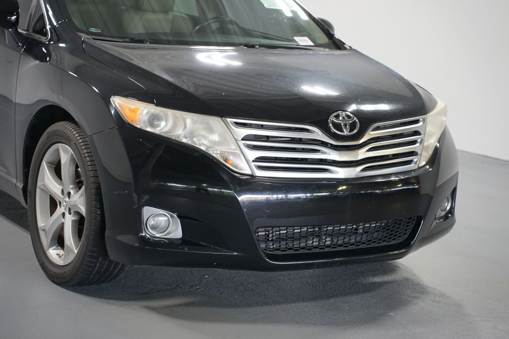 Thumbnail: 2009 Toyota Venza - 4
