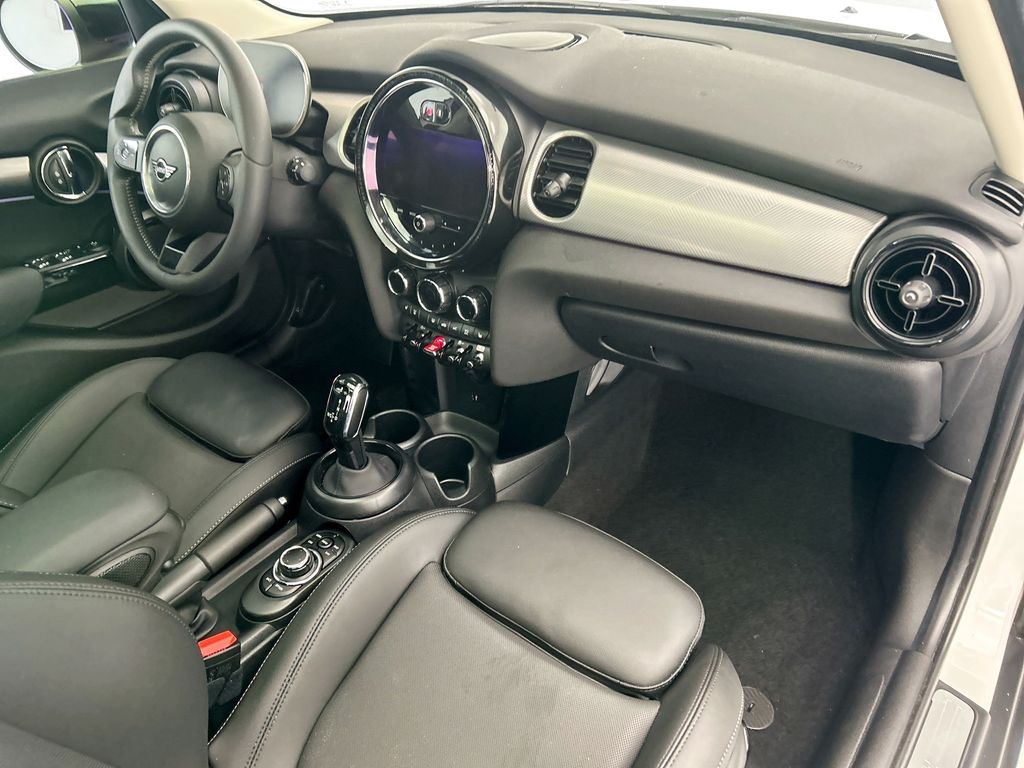 Thumbnail: 2024 MINI Cooper - 16