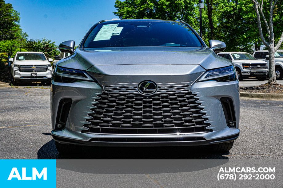Used 2023 Silver Lexus 350 Luxury image 9