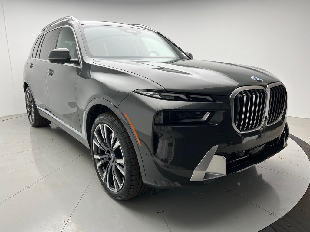 2025 BMW X7 xDrive40i 2