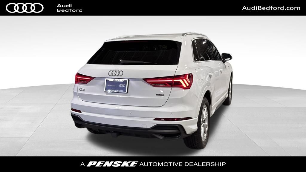 Thumbnail: 2023 Audi Q3 - 6