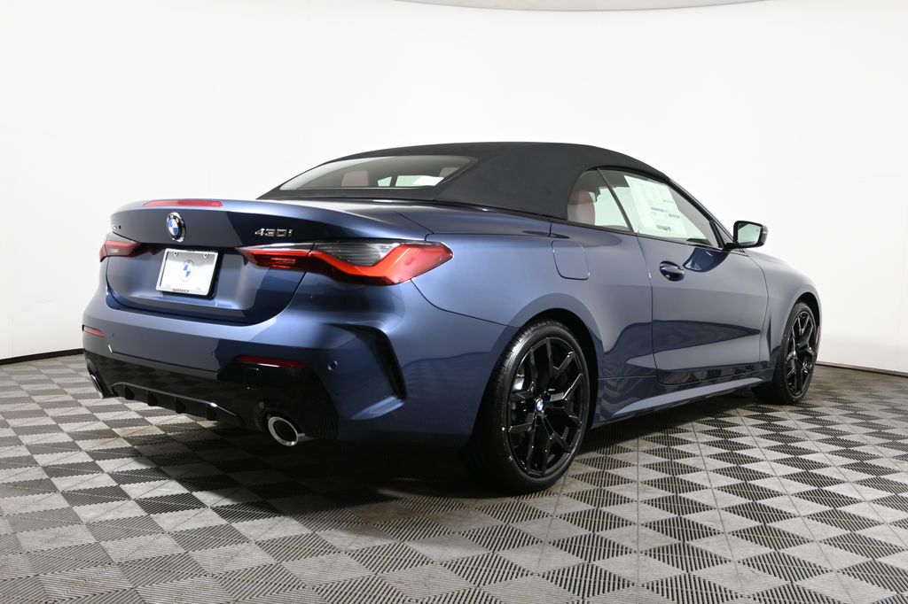 Thumbnail: 2026 BMW 4 Series - 8