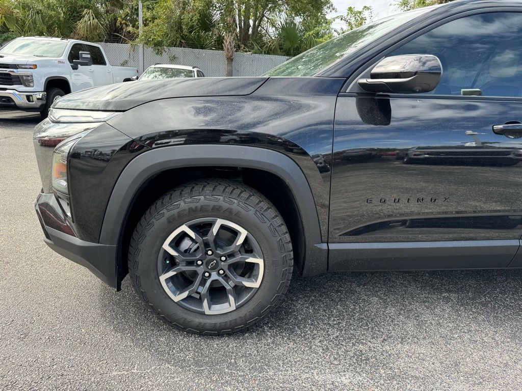 2025 Chevrolet Equinox ACTIV 11