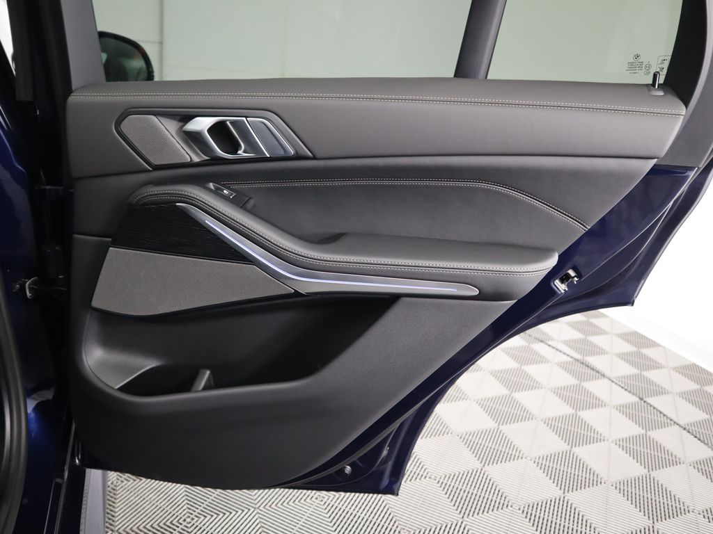 Thumbnail: 2026 BMW X5 - 28