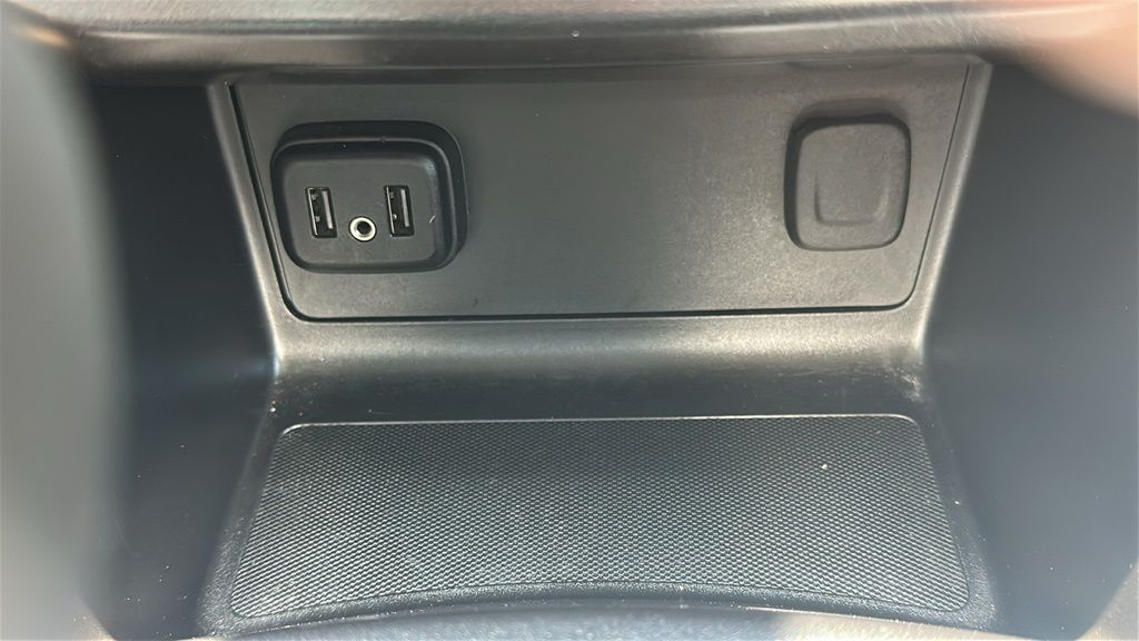 2021 Chevrolet Colorado Work Truck White at AutoSavvy Houston Southwest